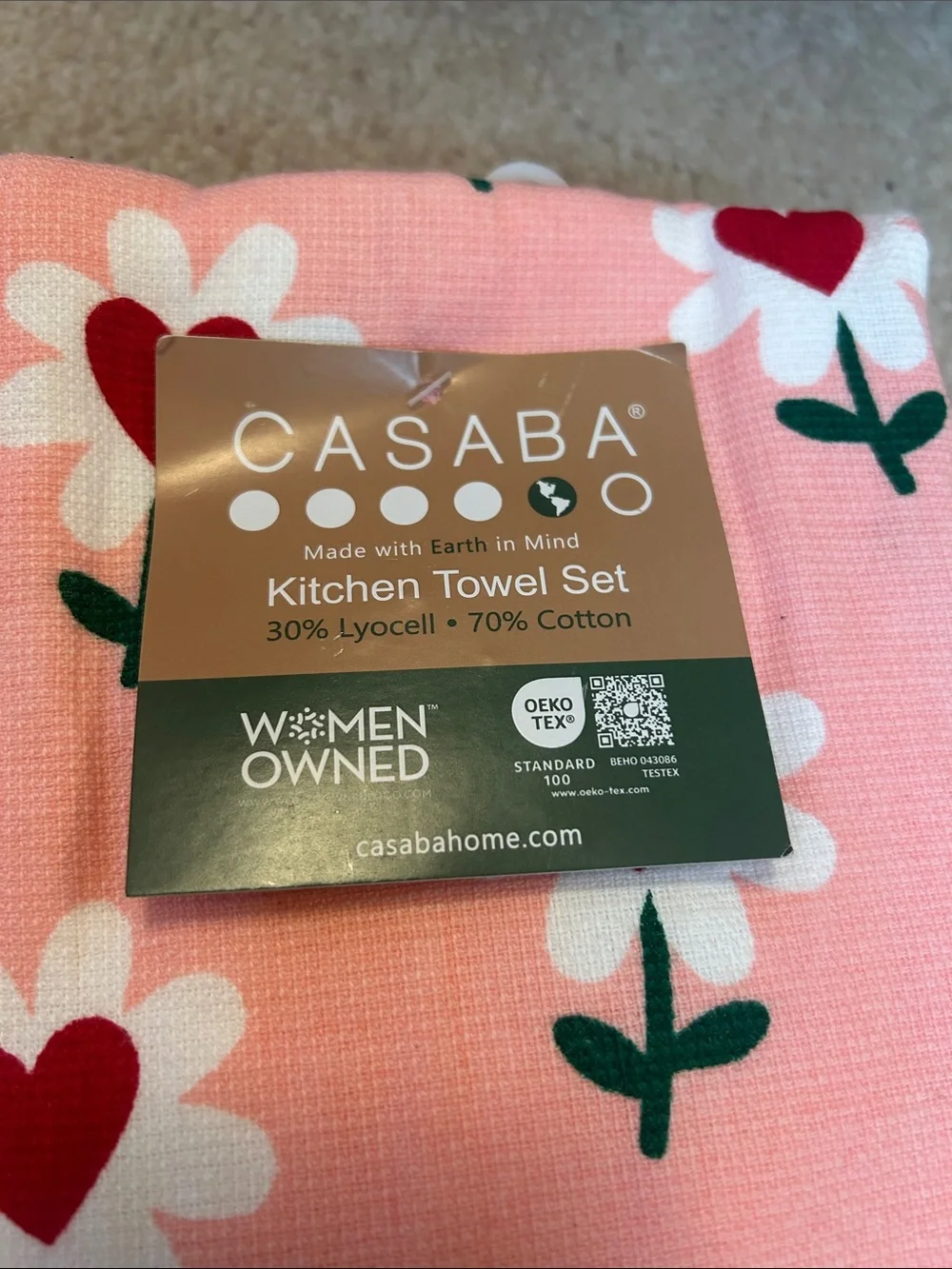 Saba Pink Daisy Heart Kitchen Towel Set